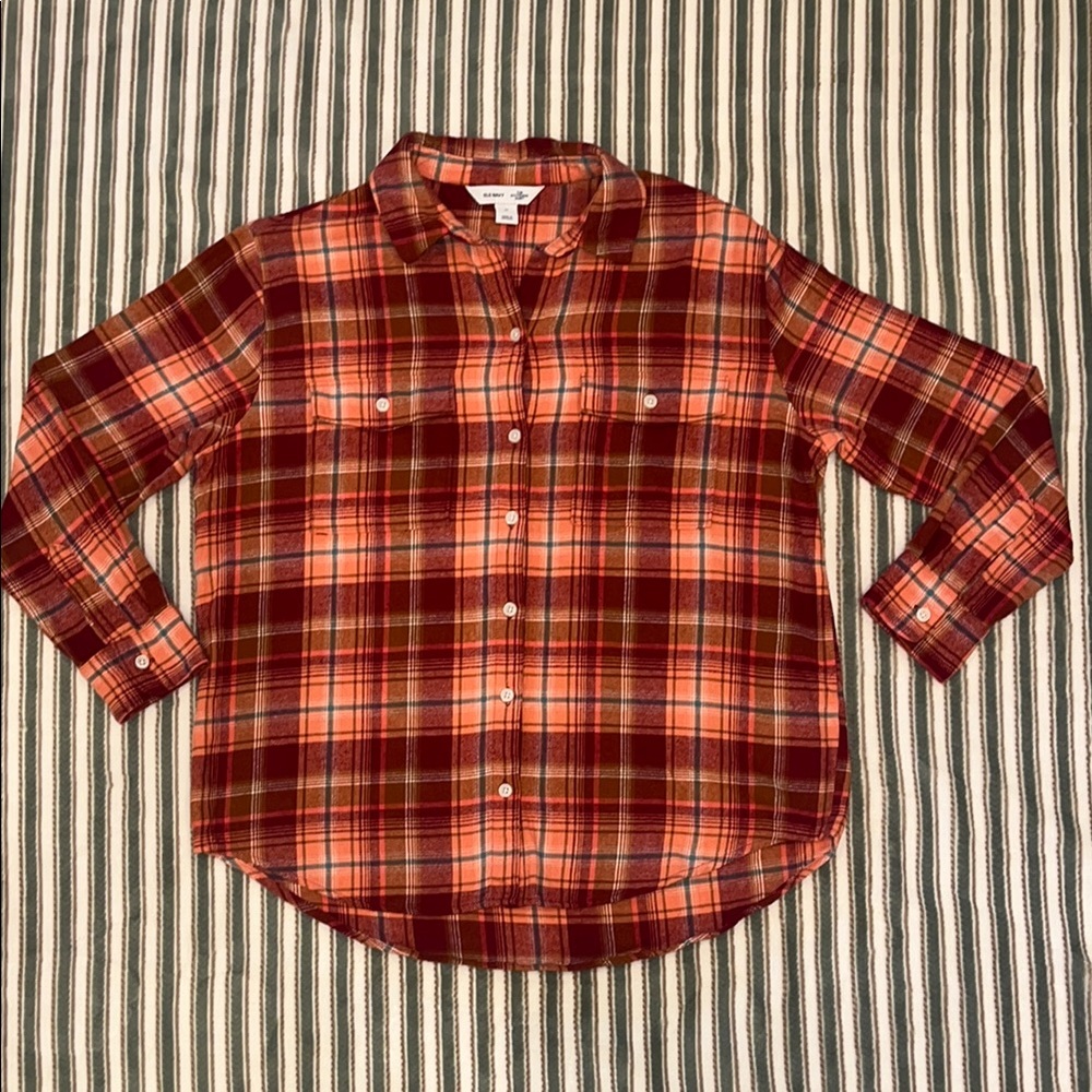 Old Navy Women’s ‘the boyfriend shirt’ Plaid Flannel